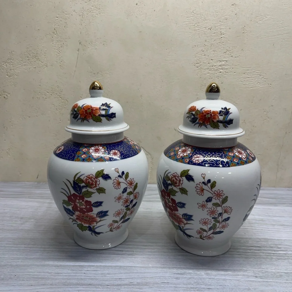 Old Imari Japan Porcelain Vintage Ginger Jar Set of 2 Blue Gold Floral Design
